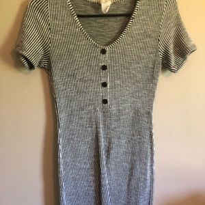 Short fitted dress